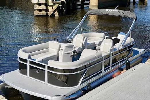 115HP tritoon boat rental in Myrtle Beach