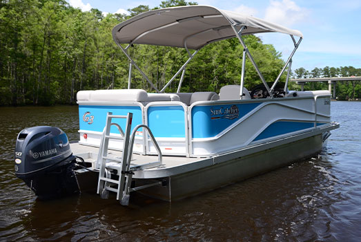 Pontoon boat rental cruising the Intracoastal Waterway